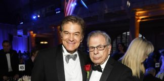 dr samuel waxman,dr mehmet oz,samuel waxman cancer research,ellis island medals of honor ceremony,new york gossip gal