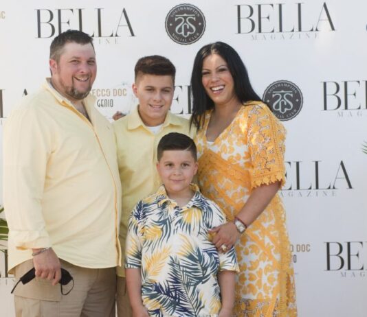 Joshua Coppes, Vanessa Coppes with family,bella magazine,new york gossip gal,southampton social club